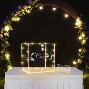 Elegante scatola per biglietti di nozze in acrilico con lucchetto e luci LED calde