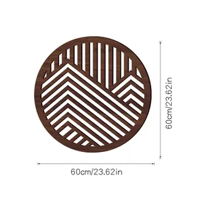 Decoración de pared redonda de madera con recortes geométricos y medidas de 60 cm
