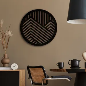 Decoración de pared redonda de madera hueca 3D con patrón de montaña