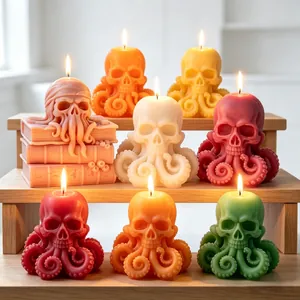 Detailansicht farbenfroher Oktopus-Skelett-Kerzen für die Halloween-Heimdekoration.