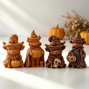 Detailansicht von Halloween-Hochlandrinderfiguren aus Silikonformen.