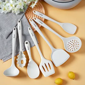 Heat Resistant Silicone Spatula Slotted Turner Soup Spoon For Non-Stick Pans Kitchen Cooking Utensils Integrated Silicone Tool
