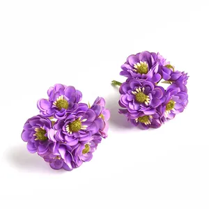 Europäischer Stil Künstliche Kleine Gänseblümchen Seidenblume Strauß Mit Drahtstiel Für DIY Girlande Hochzeit Süßigkeitenschachtel Dekoration
