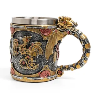 Gedetailleerde steampunk draak mok met roestvrijstalen voering en mechanische tandwielen