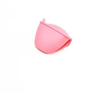 Pink silicone heat-resistant oven mitt with pinch grip for kitchen cooking and baking