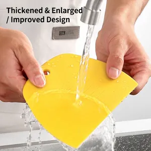 Raspador de masa profesional de silicona amarilla con medidas para repostería y pan