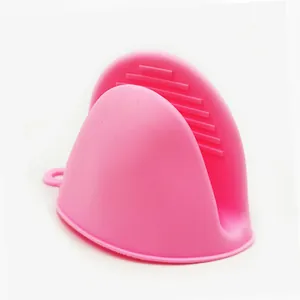 Pink silicone heat-resistant pinch grip mitt for kitchen hot bowls plates microwave oven