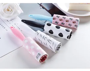 Mini rouleau anti-peluches portable pour vetements et poils d'animaux, brosse adhésive.