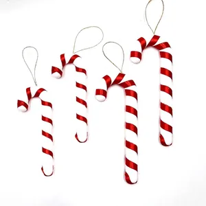 Set mit 4 klassischen Weihnachts-Zuckerstangen Anhängern mit roten Bändern und Schnur