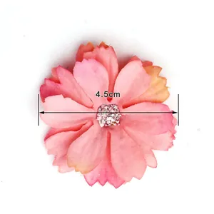 Detailansicht eines 4.5cm pinkfarbenen Kunstblumenkopfs für Hochzeits- und DIY-Deko