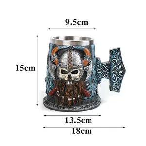 Gedetailleerde afmetingen van Viking schedel bierpul met roestvrijstalen inzet en hars