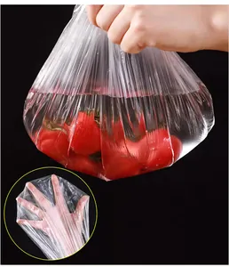 Transparent disposable plastic food cover waterproof dustproof film bag for kitchen home use.