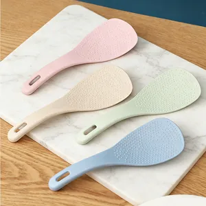 Ensemble de cuillères à riz antiadhésives en paille de blé, ustensiles de cuisine colorés pratiques.
