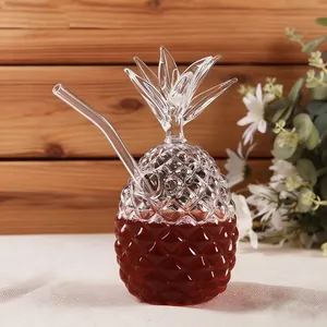 Creative pineapple-shaped embossed glass cocktail cup with straw and lid for home bar