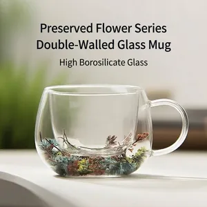 Kreative Doppelwandige Borosilikatglas Kaffeetasse Mit Griff Wärmeisolierte Tasse Mit Konservierten Blumen Für Milch Tee Café