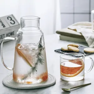 Juego de jarra de agua de vidrio de borosilicato de gran capacidad con su taza