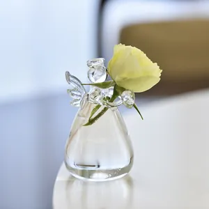 Vase ange en verre transparent avec rose jaune pour décoration de table créative