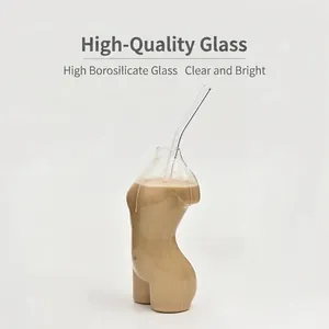 Einzigartige Gläser in Frauenkörper-Form aus Borosilikatglas inklusive Glastrinkhalm