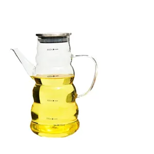 Professional 800ml striped glass oil dispenser with leak-proof spout and measuring scales