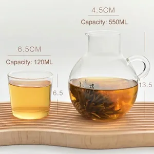 Detailed dimensions of heat-resistant glass teapot and cup set with capacity info