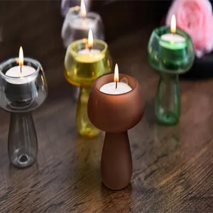 Set d'atmosfera di portacandele in vetro colorato a forma di fungo con candele