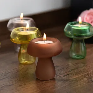 Set di portacandele in vetro a forma di fungo per decorazioni da tavolo accoglienti