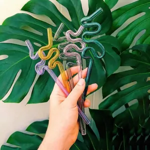 Pajitas de Vidrio Artísticas Creativas Retorcido Irregular Resistente al Calor Vidrio Colorido Ondulado Pajitas Reutilizables para Decoración Hogar Fiesta