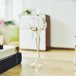 Elegante candeliere a lampada ad olio in vetro fatto a mano per l'arredo europeo