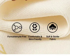 Dettaglio del tessuto in maglia per bambini con texture morbida e alto comfort delicato.