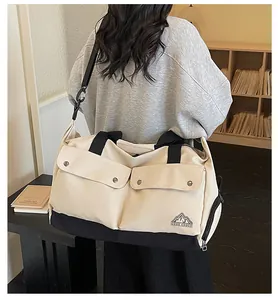 Grosse Kapazitaet Canvas Reisedasche fuer Herren, leichte Sporttasche Schultertasche.