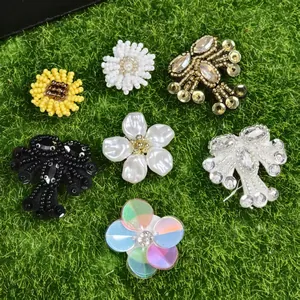 Handgemachte Perlen Blumen Aufnäher Pailletten DIY Schuh Hut Kleidung Dekor Zubehör