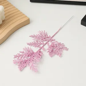 Rama artificial de purpurina rosa, perfecta para decoracion floral navidena de bricolaje.
