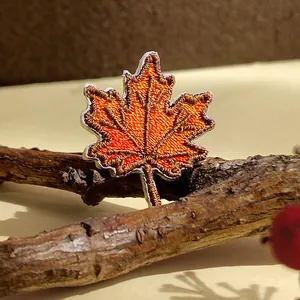 Autumn maple leaf embroidery patch diy decorative badge for clothing canvas bags and denim jeans