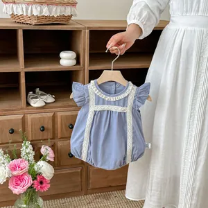 Sommer Baby Mädchen Spitze Strampler süße Flatterärmel Kleinkind Kleidung Baumwolle Design