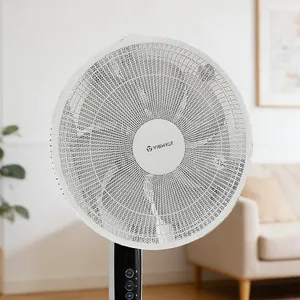 Nahaufnahme der weißen Ventilator-Sicherheitsnetzbezug, atmungsaktives Gewebe für Kinder.