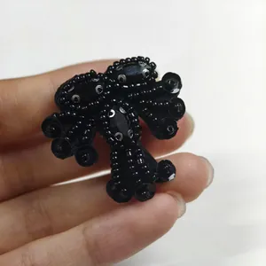 Schwarze Perlen Blumen DIY Aufnäher glitzernde Pailletten Strass Schuhzubehör für Handwerk und Dekor.