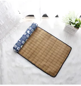 Tappetino di raffreddamento estivo per animali in rattan cuscino traspirante cane.