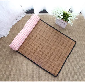 Tappetino rinfrescante in rattan per animali domestici cuscino a quadri rosa