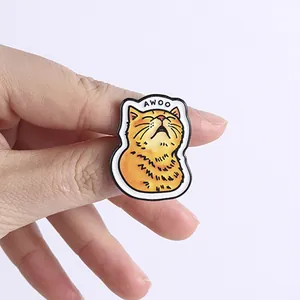 Funny orange cat enamel pin cute animal howling kitten badge backpack clothes accessory