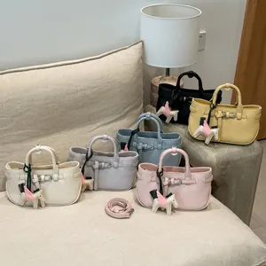 Women Vintage Litchi Pattern PU Leather Crossbody Bag Casual Top Handle Bucket Handbag With Pegasus Pendant