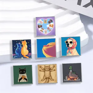 Broches en émail avec illustrations créatives d'animaux drôles, chats, chiens et canards