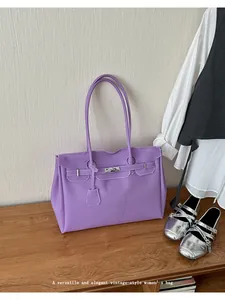 Versatile large capacity purple jelly tote bag elegant vintage style shoulder handbag for women