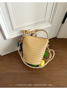 Summer vintage woven bucket bag, casual straw shoulder handbag with stylish basket design for women