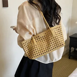 Gevlochten tote tas voor dames, grote capaciteit stijlvolle schoudertas voor dagelijks gebruik.