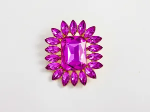 Purple crystal flower brooch, sparkling rhinestone fashion accessory for women clothes