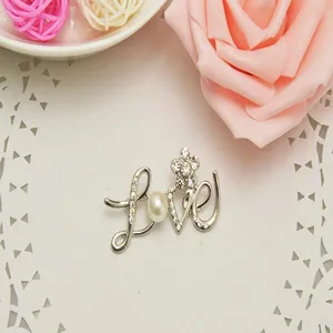 Korean style rhinestone LOVE letter brooch fashion women clothing accessories detail view
