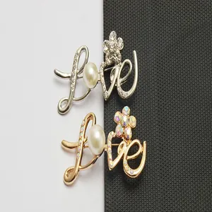 Fashion rhinestone pearl LOVE letter brooch pin set for women elegant clothing accessories