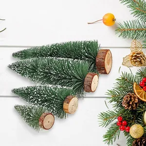 Mini sapin de noel decoration de bureau aiguilles de pin neigees avec base en bois