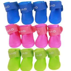 Scarpe per cani in silicone impermeabile, stivali da pioggia per animali con cinturino.