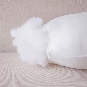 Relleno de cojín cuadrado altamente elástico con detalles de fibra suave y esponjosa